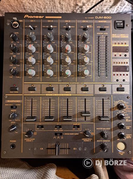 Pioneer djm 600