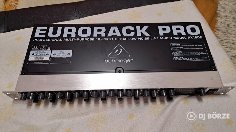 Behringer RX1602 rack keverő