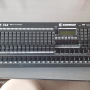 Director 768 fényvezérlő