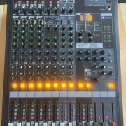 Yamaha Mgp12x keverő