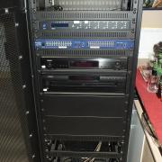 Végfok rack szekrény 140 cm + cd , tuner , mixer , eq