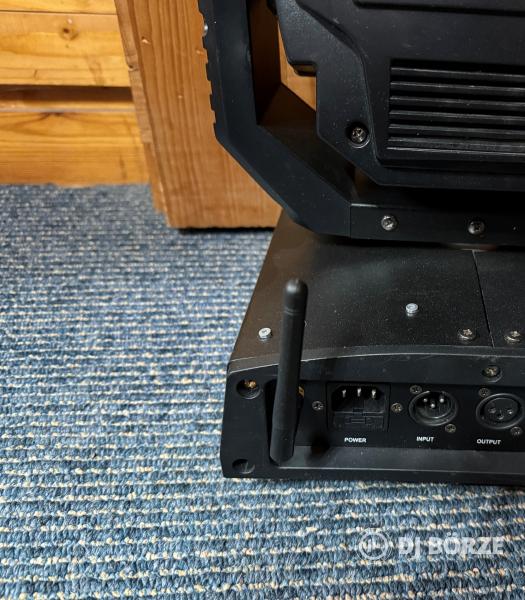 Stairville MH-X50 robotlámpa