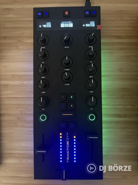 Traktor Z1 mk2 - Fóliás - Garis + Gyári tok + Traktor licensz