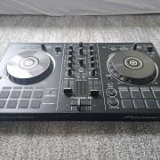 Pioneer DDJ-RB – ÚJSZERŰ állapot