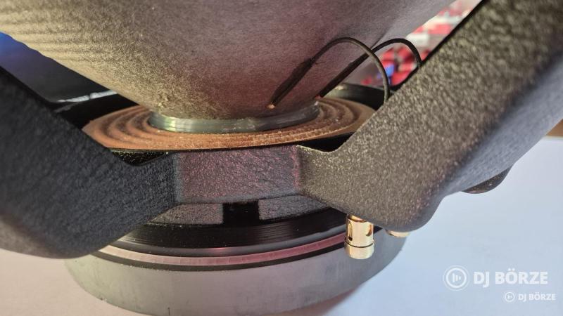 THE BOX (BETA THREE AUDIO) 18' HANGSZÓRÓ PÁR !