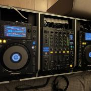 Pioneer CDJ/DJM 900 NEXUS + FlightCase. Külön is eladó!