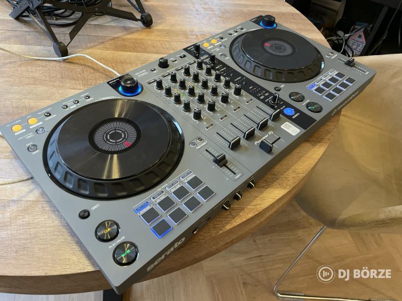 Pioneer DDJ FLX6 GT Újszerű Állapot, Dobozzal.