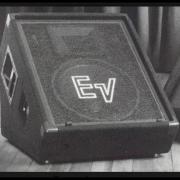 Ev fm 15-02 monitor ládák