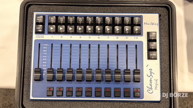 ChamSYS MagicQ Miniwing profi DMX vezérlő eladó! Bp!