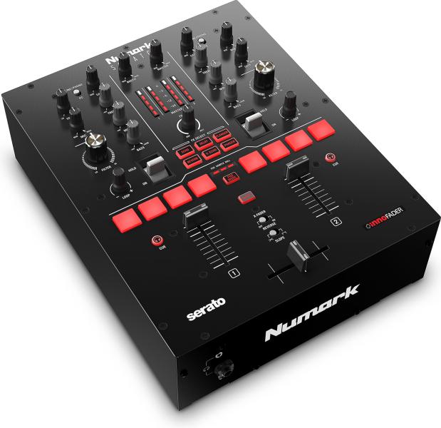 Numark Scratch keverő + 2 Serato kontroll lemez
