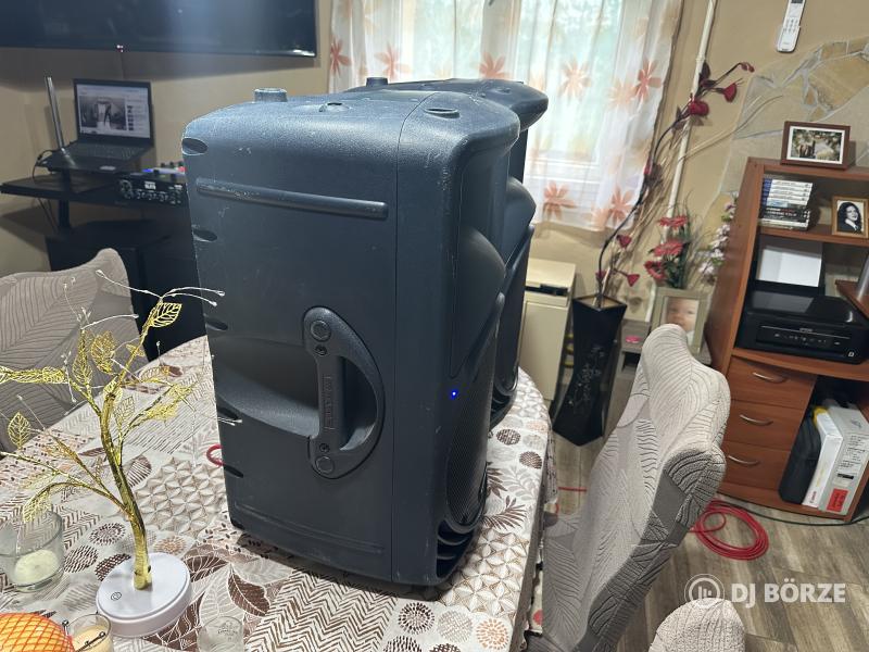 Mackie SRM 450-V2 Aktív hangfal eladó! Beszámítás is.