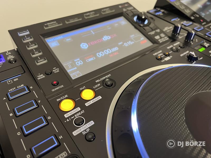 Pioneed CDJ 2000 NXS2
