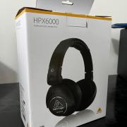 Native Instruments Traktor Kontrol S2 MK3  Kezdő Dj szett.