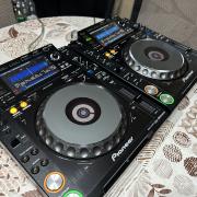 Eladó Pioneer DJ CDJ-2000NXS beszámítás is lehet.