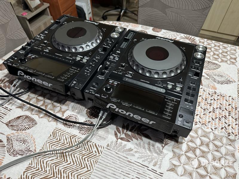 Eladó Pioneer DJ CDJ-2000NXS beszámítás is lehet.