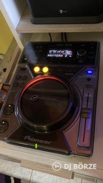 Pioneer CDJ 400