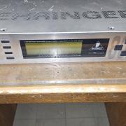 Behringer Ultra-Curvr pro