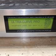 Behringer Ultra-Curvr pro