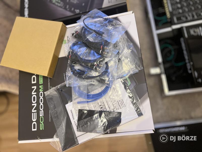 Gyűjtői állapotú ,dobozos, 2 db DENON SC5000M + 1 db DENON X1800 + MAGMA rack