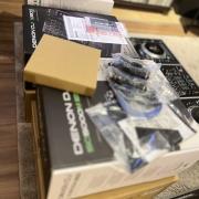 Gyűjtői állapotú ,dobozos, 2 db DENON SC5000M + 1 db DENON X1800 + MAGMA rack