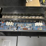 Aolong (Konzert) H3000, 2x1500W 4ohm, 2x950W 8 ohm, H osztályú végfok