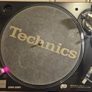 Technics 1210 M5G