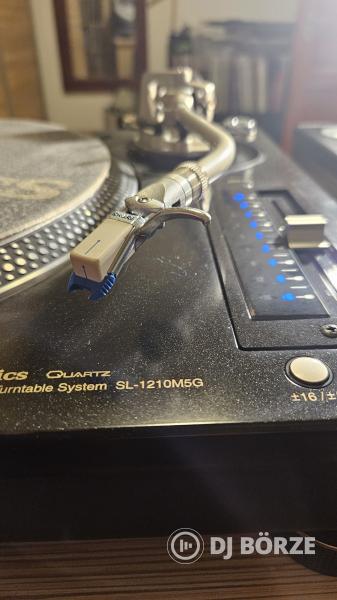 Technics 1210 M5G