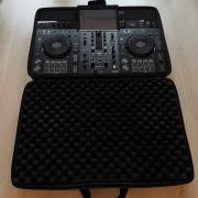Pioneer XDJ-RX3 szinte új, garanciális + hardcase
