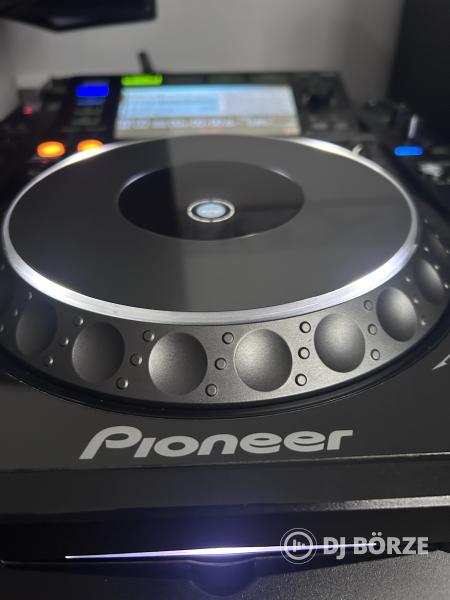 Pioneer CDJ 2000 NXS