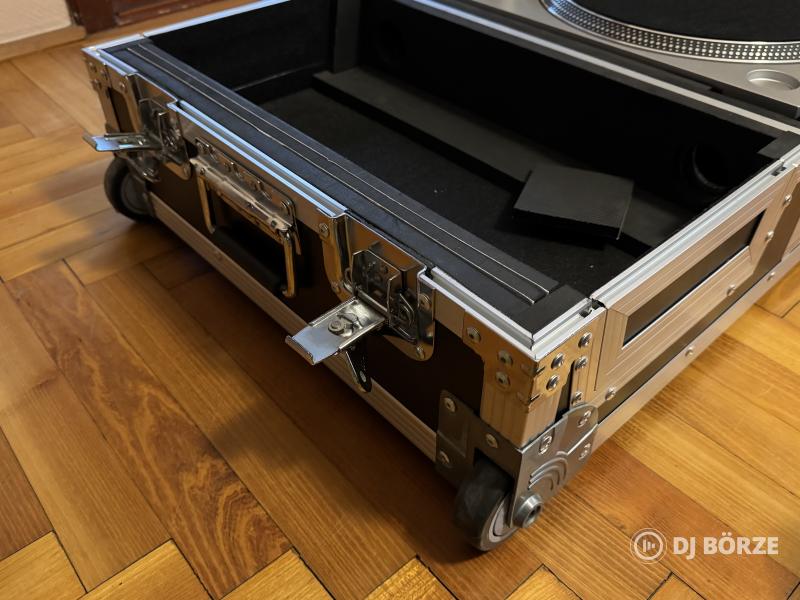 Magma Scratch Suitcase Rack gurulós