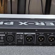 Behringer audio composer, graphic equalizer, 2/3 way crossover