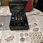 Garanciás Pioneer DJM-450 keverő +decksaver eladó! Beszámítás is lehetséges.