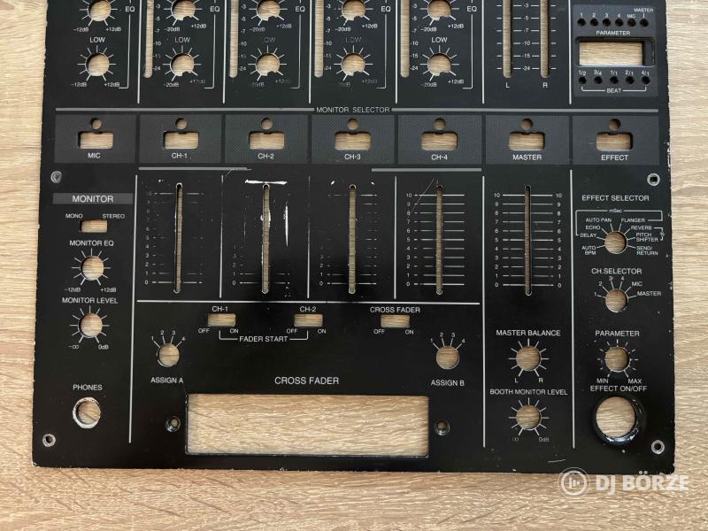 Pioneer DJM-500 előlap