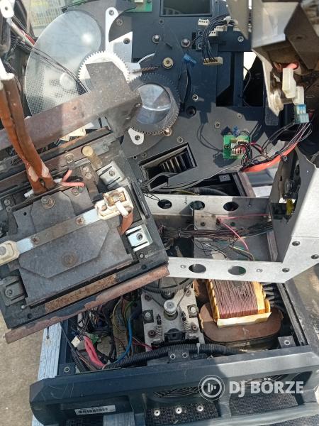 4db van!Martin mac 2000 alkatrésznek egyben, retró fények felújításához...