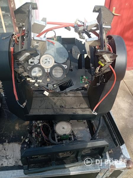 4db van!Martin mac 2000 alkatrésznek egyben, retró fények felújításához...