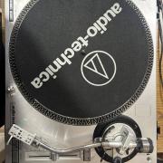 Audio-Technica AT-LP120-USB lemezjátszó keveset használt, eredeti tű
