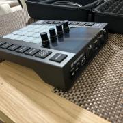 Wolfmix W1 MK2 + UDG keménytok (Thomann, 3 év garancia, kipróbált-új)