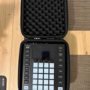 Wolfmix W1 MK2 + UDG keménytok (Thomann, 3 év garancia, kipróbált-új)