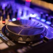 Denon DJ MC7000 Kontroller