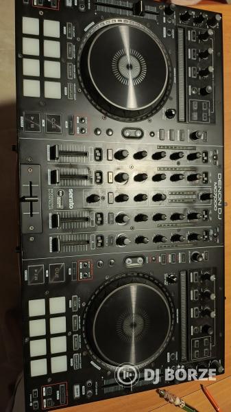 Denon DJ MC7000 Kontroller