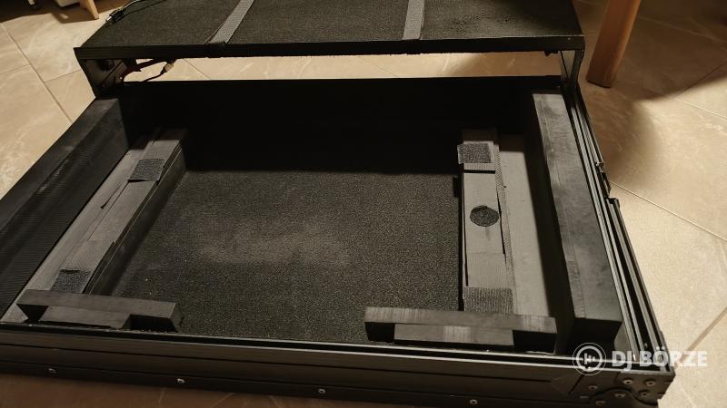 Denon DJ MC7000 Kontroller