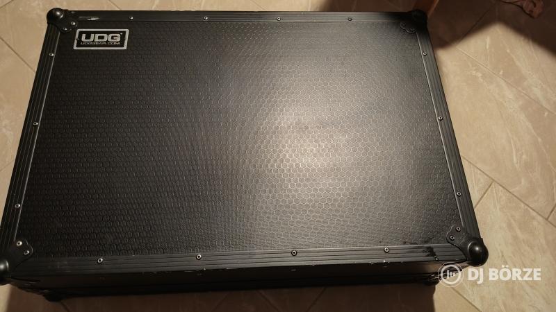 Denon DJ MC7000 Kontroller