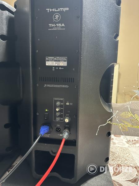 Eladó egy pár Mackie TH-15A aktív hangfal. Beszámítás is lehet.