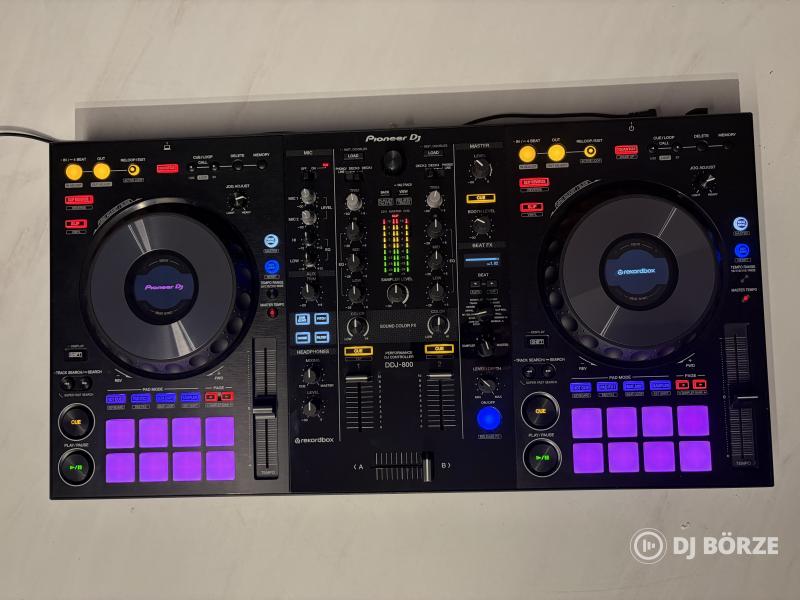 Pioneer DDJ-800 DJ kontroller + Sennheiser HD 25 fejhallgató szett