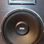 QSC végfok erősítő + 4 db M.N.C hangfal