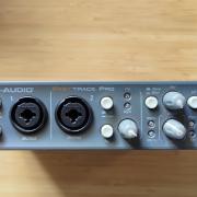 KRK Classic 5 + Rokit 5 + M-Audio Fast Track Pro