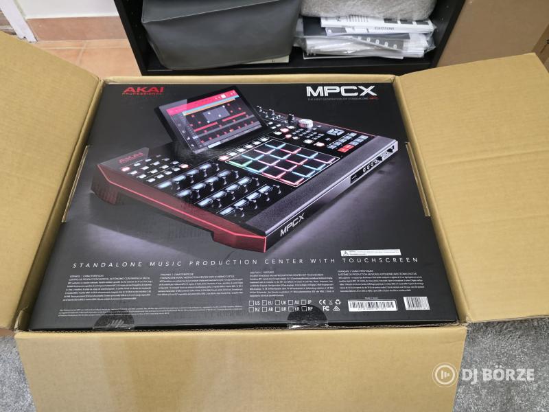 Akai MPC X