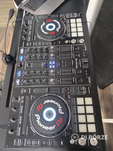 Pioneer ddj-RX dj Controller