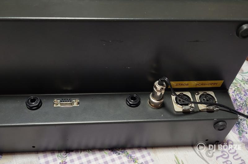 Cerebellum Genius 528 channel DMX512 controller