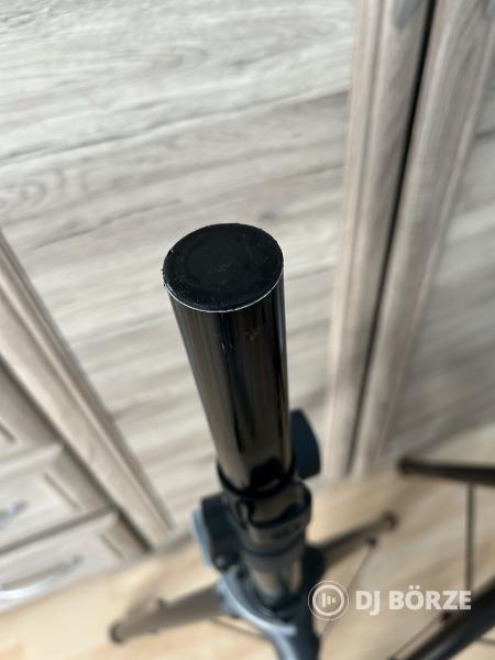 K&M 21449 Hangfalállvány